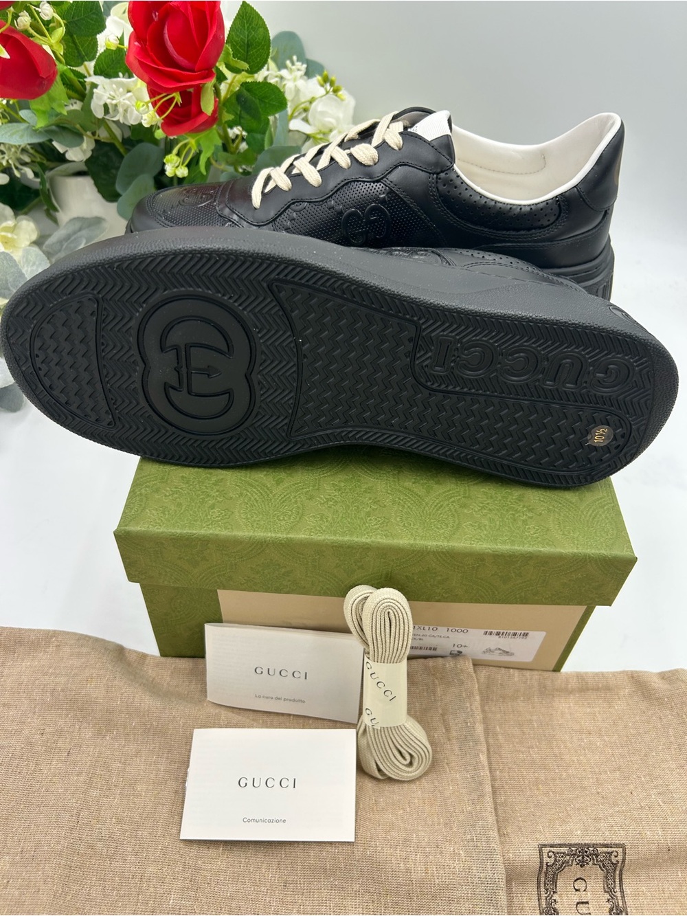 Men's Gucci, GG embossed leather sneakers size 10.5 made in Italy - Picture 7 of 11